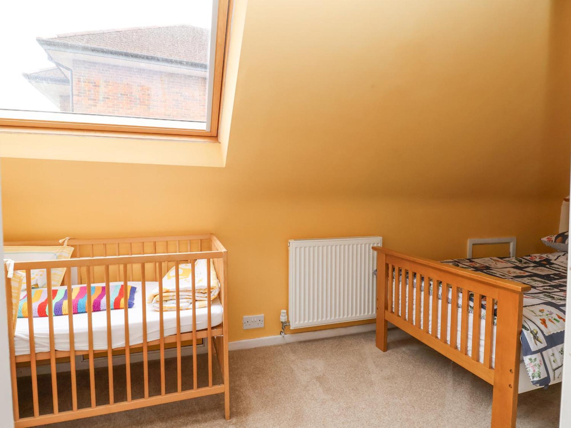 Dragon'S Den Apartment Chester Bagian luar foto