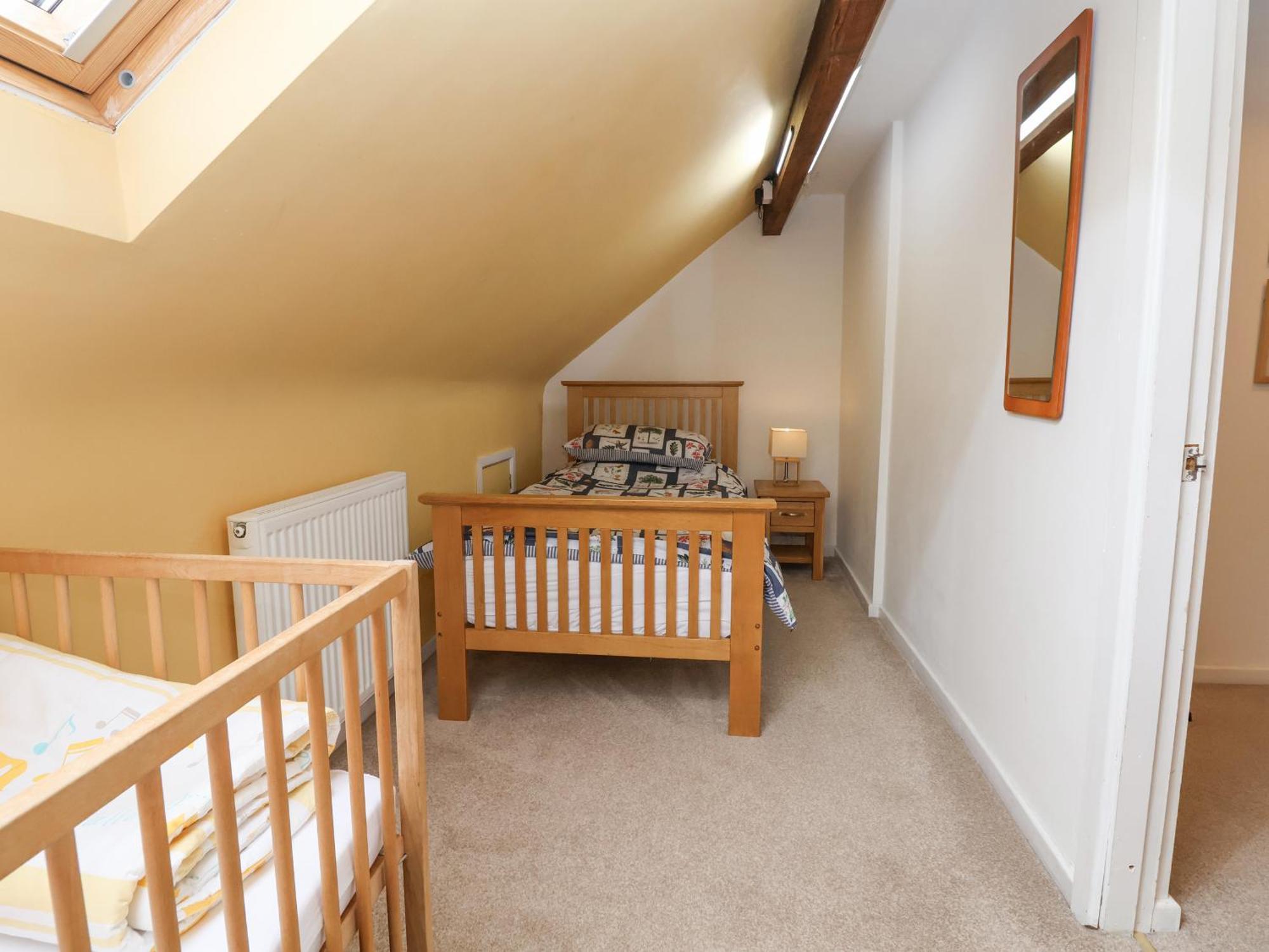 Dragon'S Den Apartment Chester Bagian luar foto